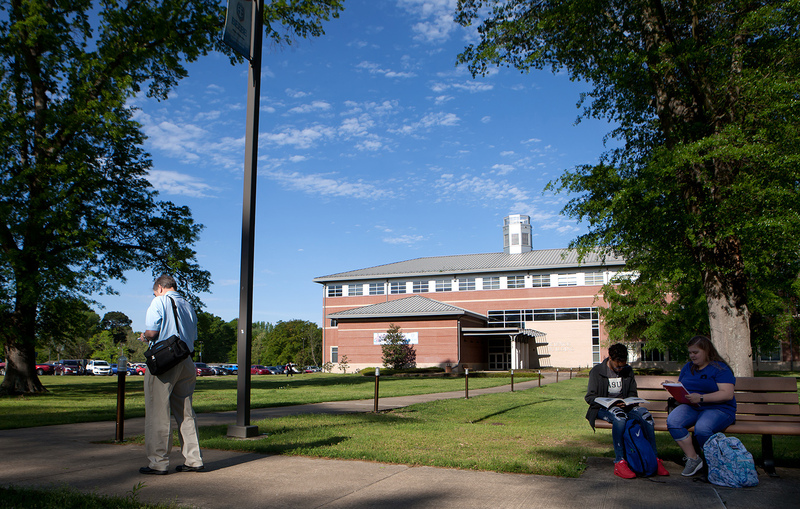 Early College Program Gives High School Students a Head Start on College and Careers